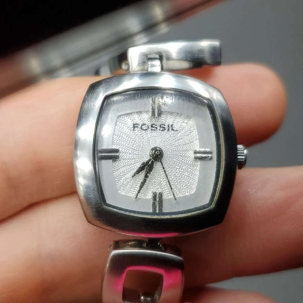 Fossil Watch ES1869 Silver Contemporary All Stainless Steel Watch EUC